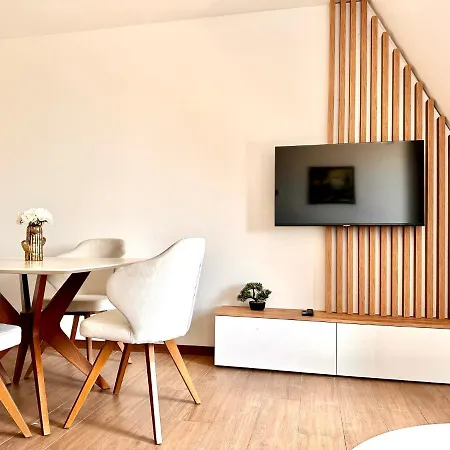 Lexi Borovi Divčibare