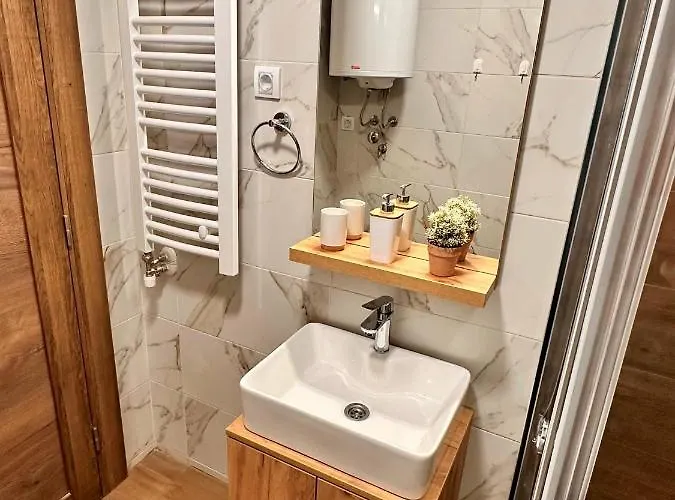 Lexi Borovi Divčibare